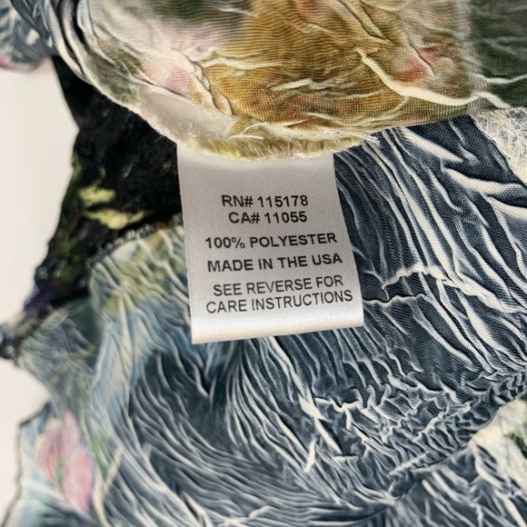 KOMAROV Floral Print Lace-Up Gown - Picture 7 of 7